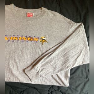NFL Minnesota Viking Long Sleeve T-Shirt